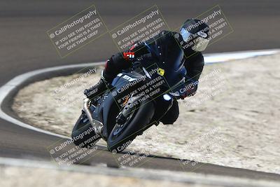 media/Sep-21-2025-TrackDaz (Sun) [[277c75b276]]/C Group/1240pm (Turn 2)/